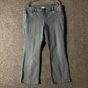 Laurie Felt Women's Size XLP Light Wash Silky Baby Bell Pull On Denim Pants